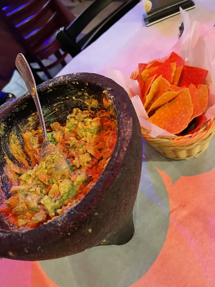 Guacamole Molcajete